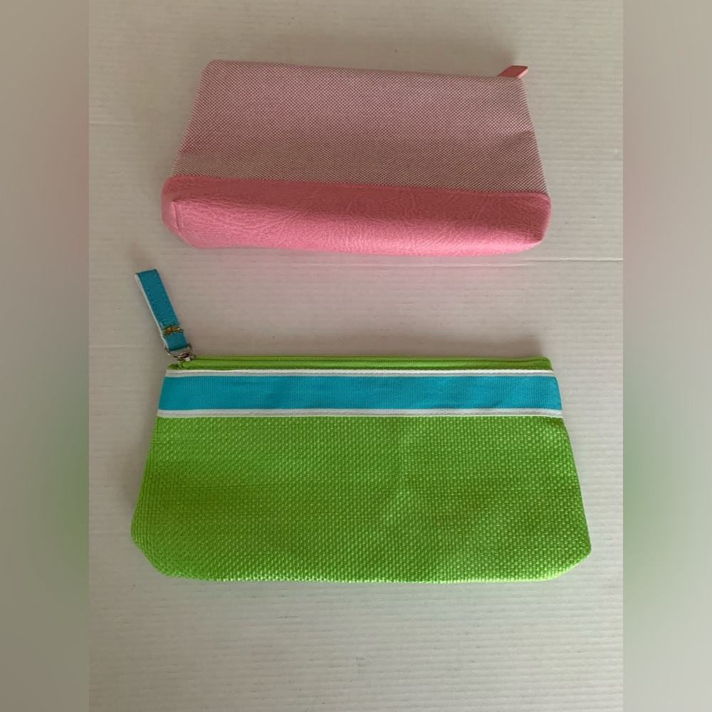 Set of 2 cosmetic make-up travel bags pink Estee Lauder bag Green Lancome bag